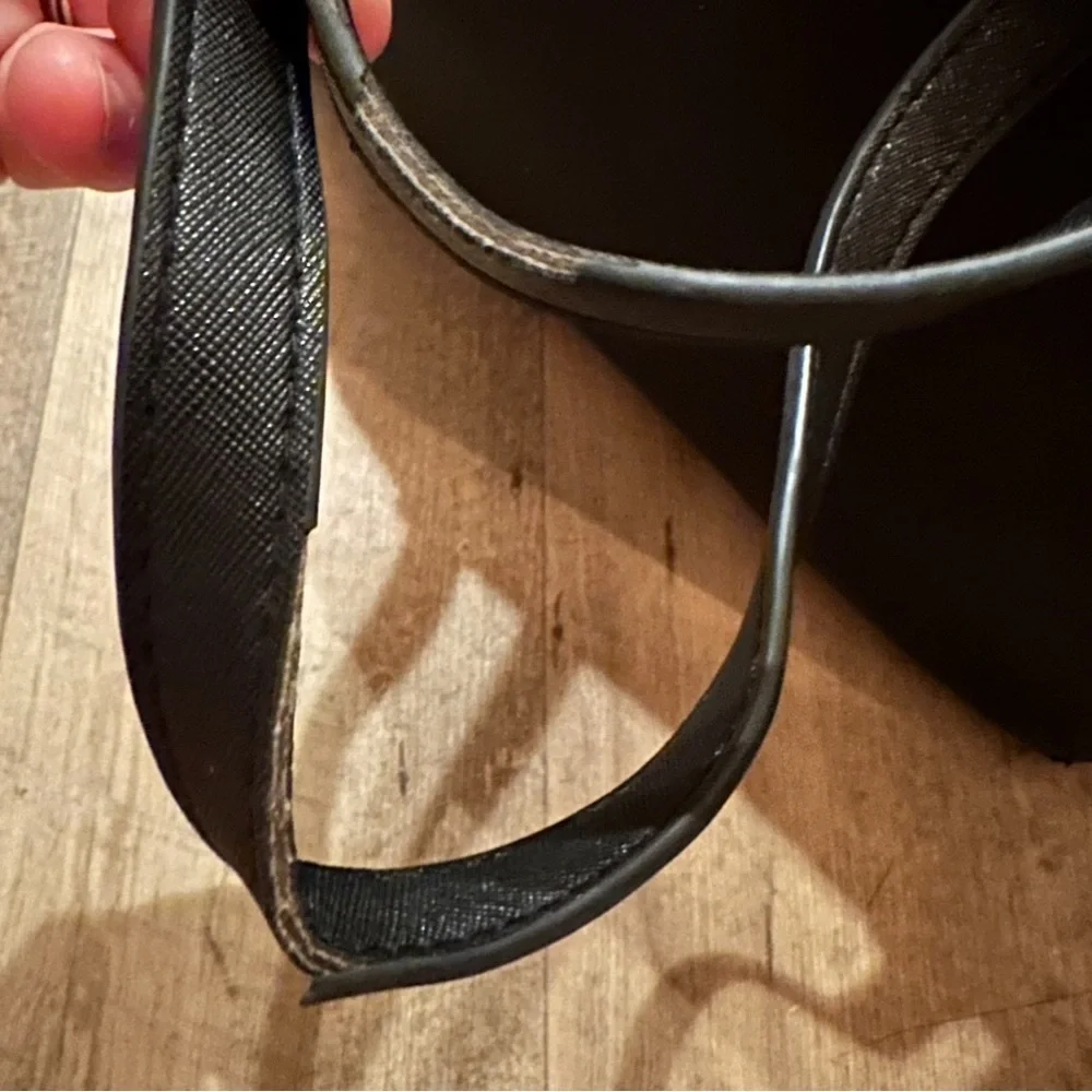 Kate Spade Leather Satchel Crossbody Purse